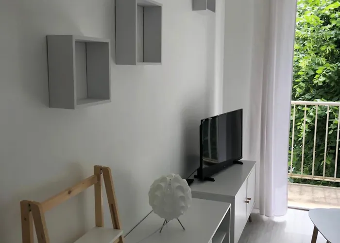 公寓 Avec Balcon, Proche Chu, Chateau, Tramway